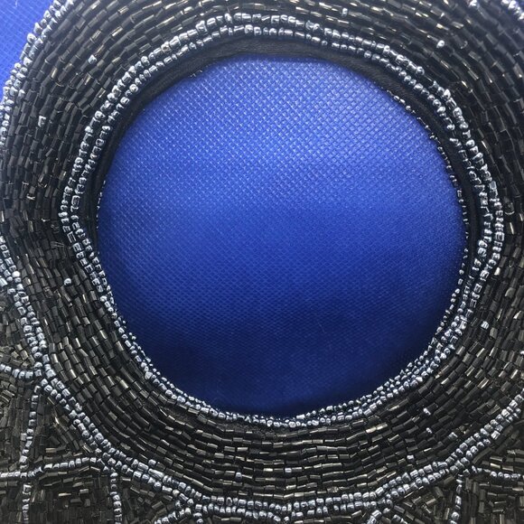 Gorgeous Full Beaded Evening Bag - Picture 3 of 6